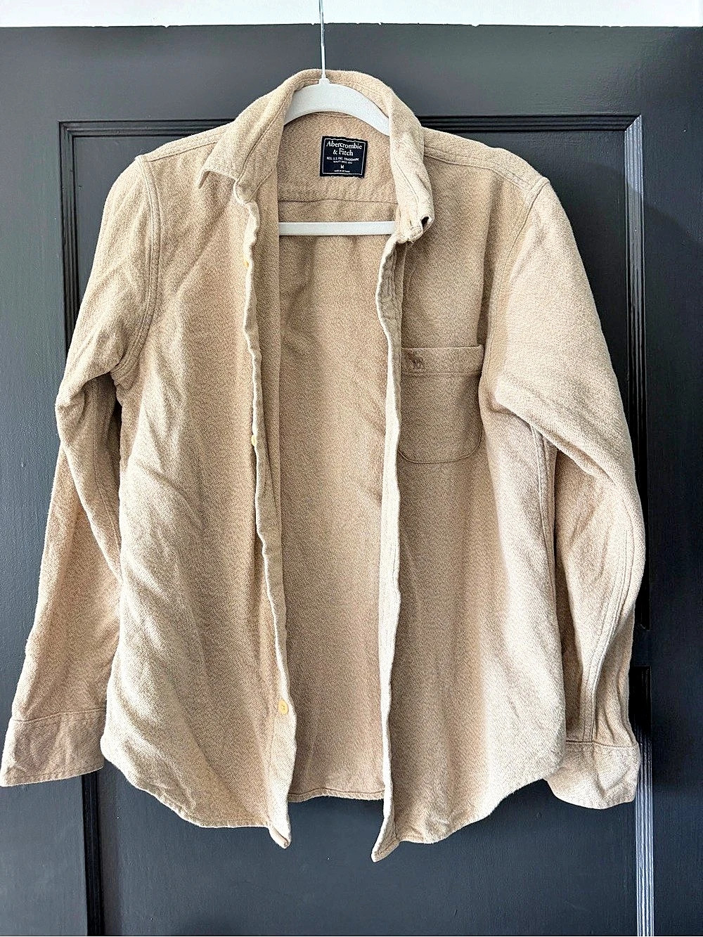 Abercrombie & Fitch Cotton Button Down Shirt in Beige Size Medium